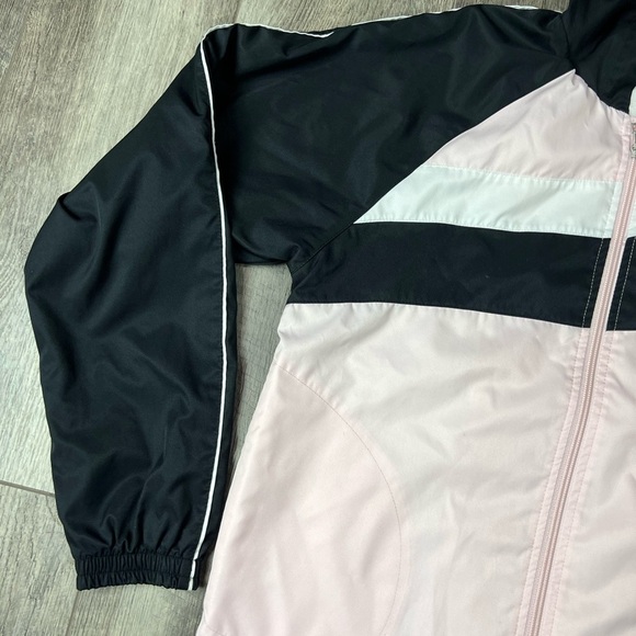 Nike Pink/Black‎ Windbreaker Jacket - Picture 3 of 12